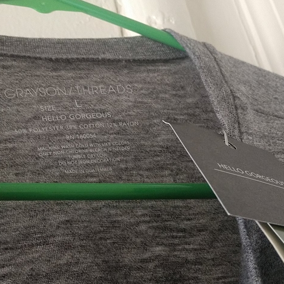 SOLD Tee shirt. All apparel steamed & postage asap - Picture 3 of 4